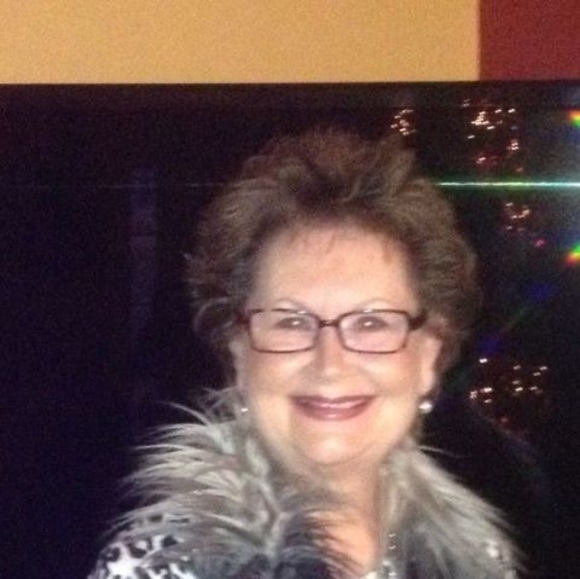 Meet your Posher, Debbie - Picture 1 of 1